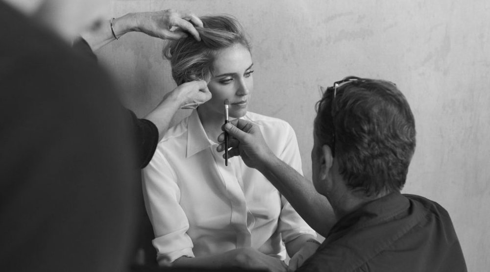 2018-POMELLATO-ADV-CAMPAIGN-BACKSTAGE-PETER-LINDBERGH-CHIARA-FERRAGNI-3-1072x715-1080x600.thumb.jpg.c72c64deae9b91a63c2089b4887de0b8.jpg