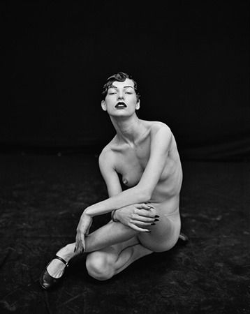 8add10117f65955333801e0348127aab--milla-jovovich-peter-lindbergh.jpg.ded654ace2538fa3ee946cdc8dfa1037.jpg