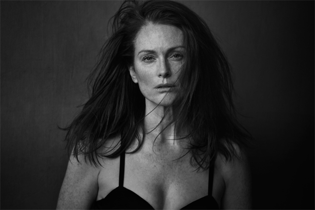 Calendrier-Pirelli-Peter-Lindbergh-Julianne-Moore-Nicole-Kidman-Alicia-Vikander-Uma-Thurman-Zhang-Ziyi-Kate-Winslet-Robin-Wright-Rooney-Mara-2.jpg.08ff73fb96df31a49d0756b968c53f1a.jpg