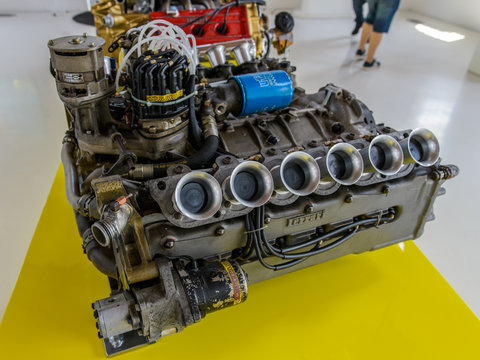 Motore F.1 015/3 del 1975 – V12 boxer (180°) di 2992 cc – Potenza dichiarata di 495 CV