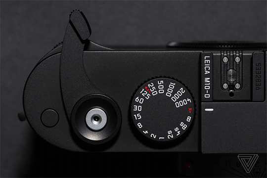 Leica-M10-D-camera-lever.gif.cfcc3854bcec812b2761842c0e21aa63.gif