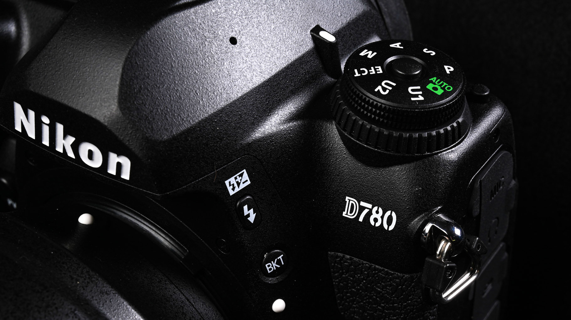 More information about "Nikon D780 : l'anteprima di Nikonland"