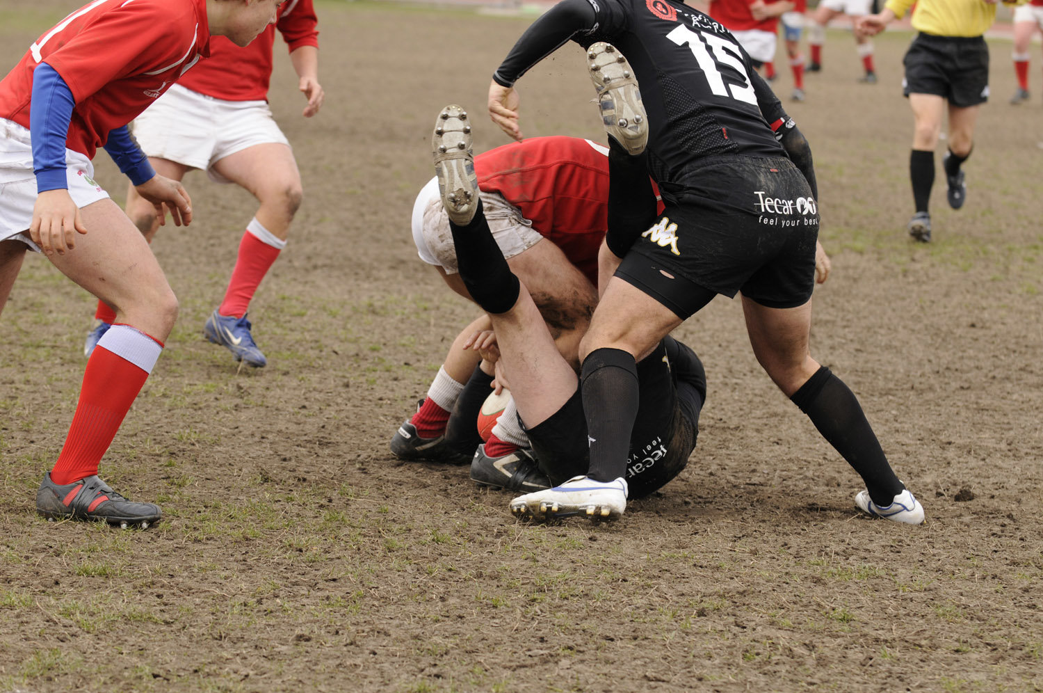 Rugby + fango.. - Roby c - Nikonland.it