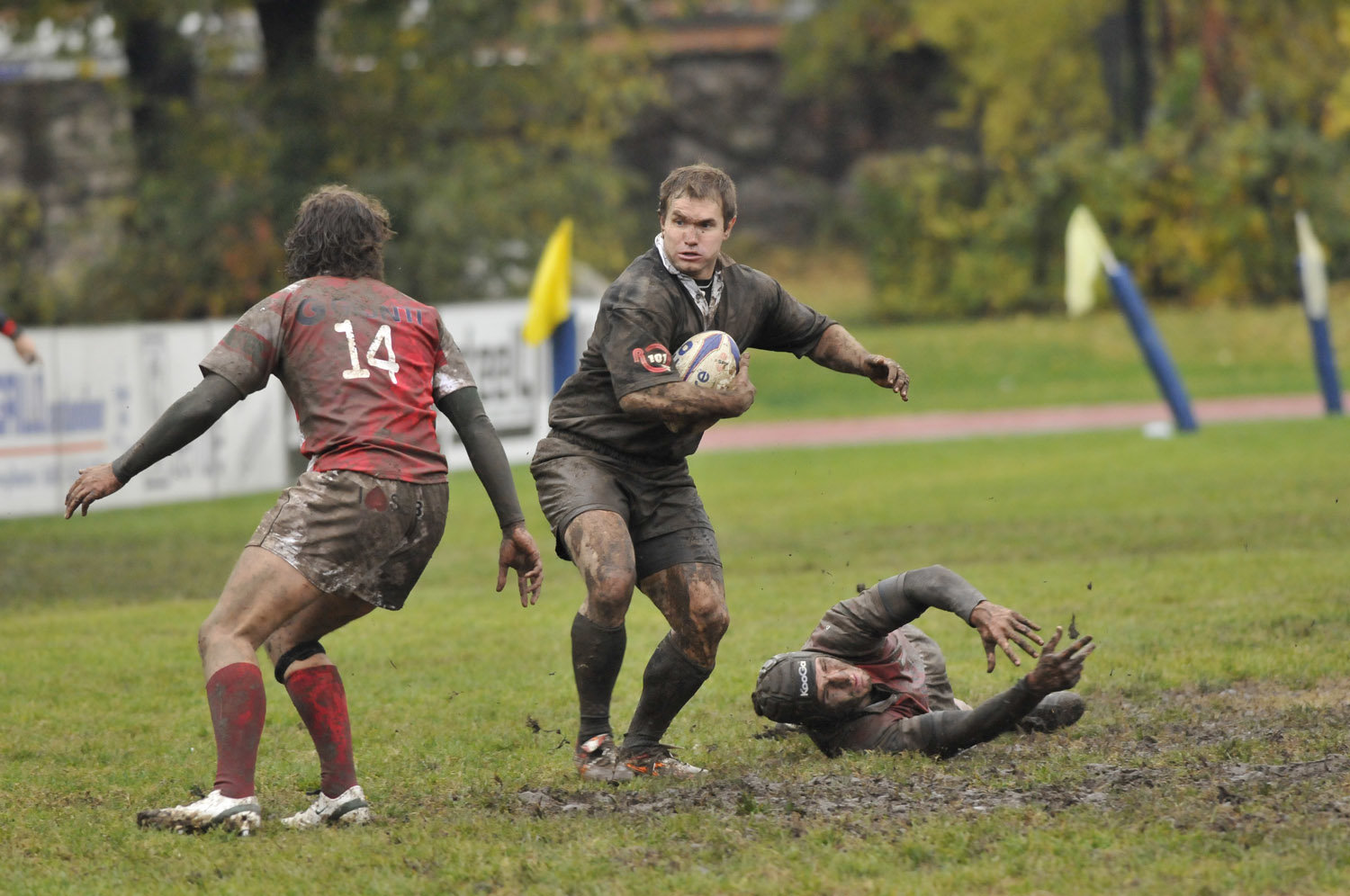Rugby + fango.. - Roby c - Nikonland.it