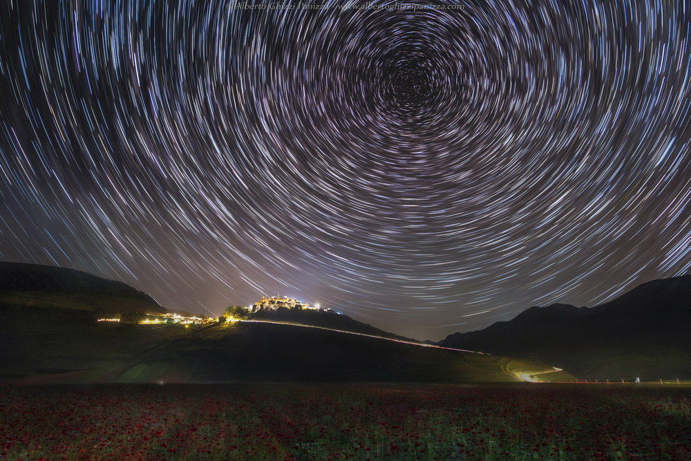 Startrail 20mm_resize.jpg