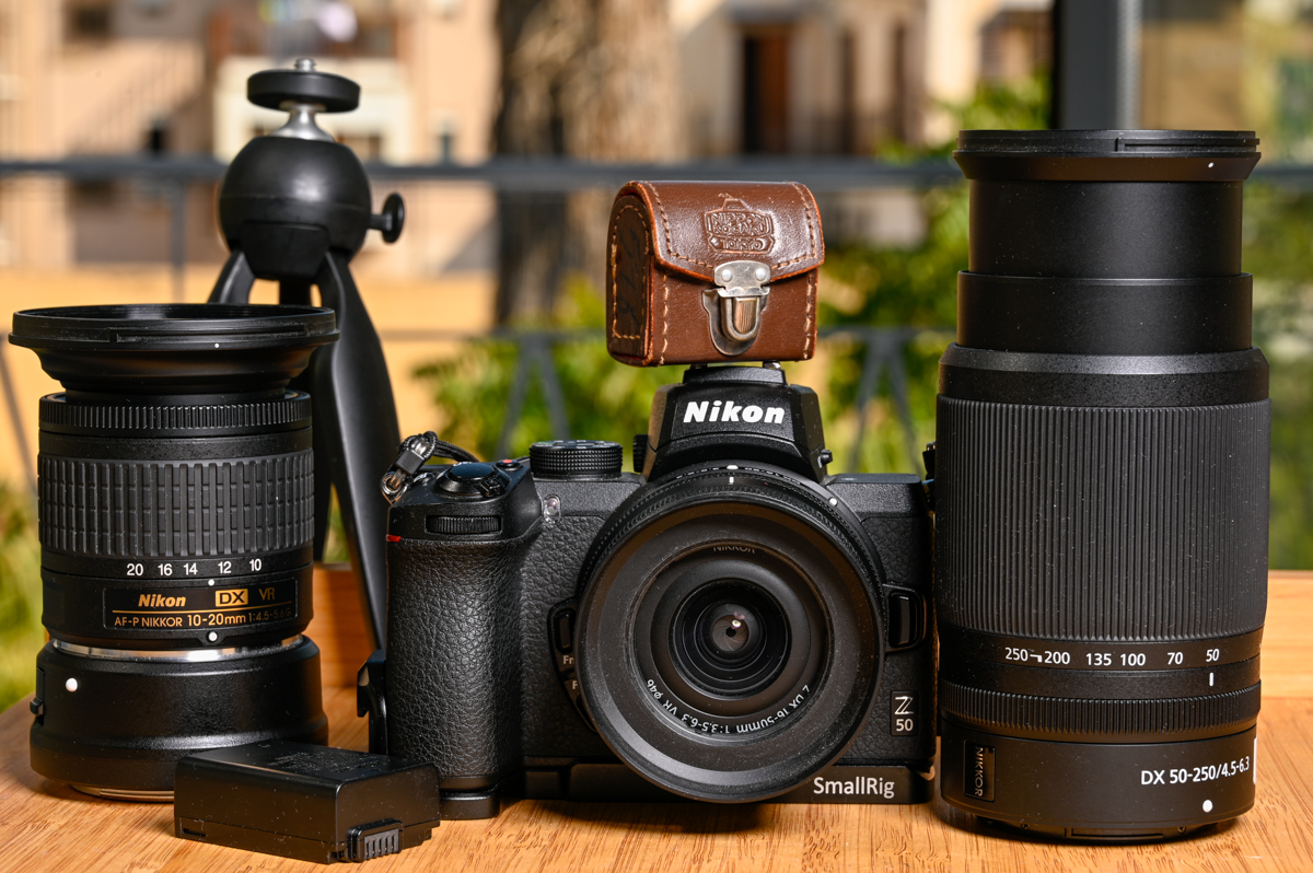 Maggiori informazioni su "Nikon Z50 superkit: trousse da viaggio !"