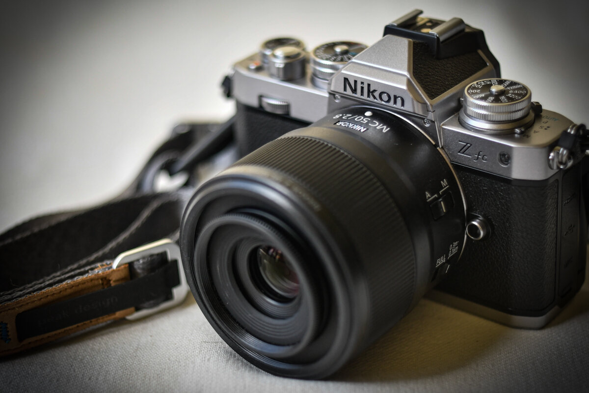 Maggiori informazioni su "Nikkor MC 50mm f/2,8 : Z, un mondo perfetto..."