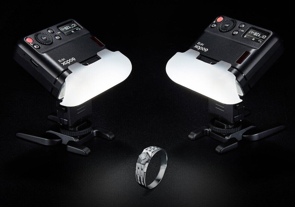 [News] Nuovo Godox MF-R76 macro ring flash - Materiale Fotografico ...