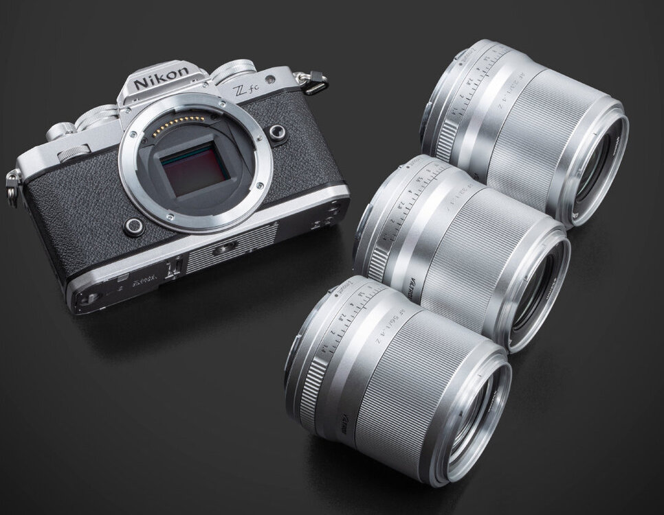 Viltrox-silver-23mm33mm56mm-f1.4-APS-C-autofocus-lenses-for-Nikon-Z-mount-2.jpg