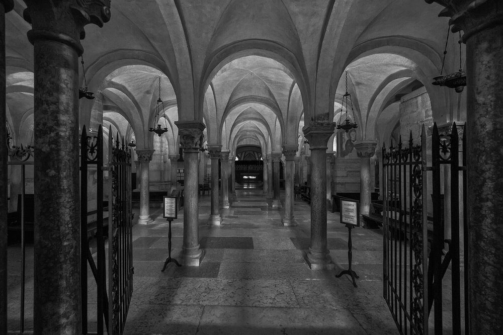 Cripta San Zeno.jpg