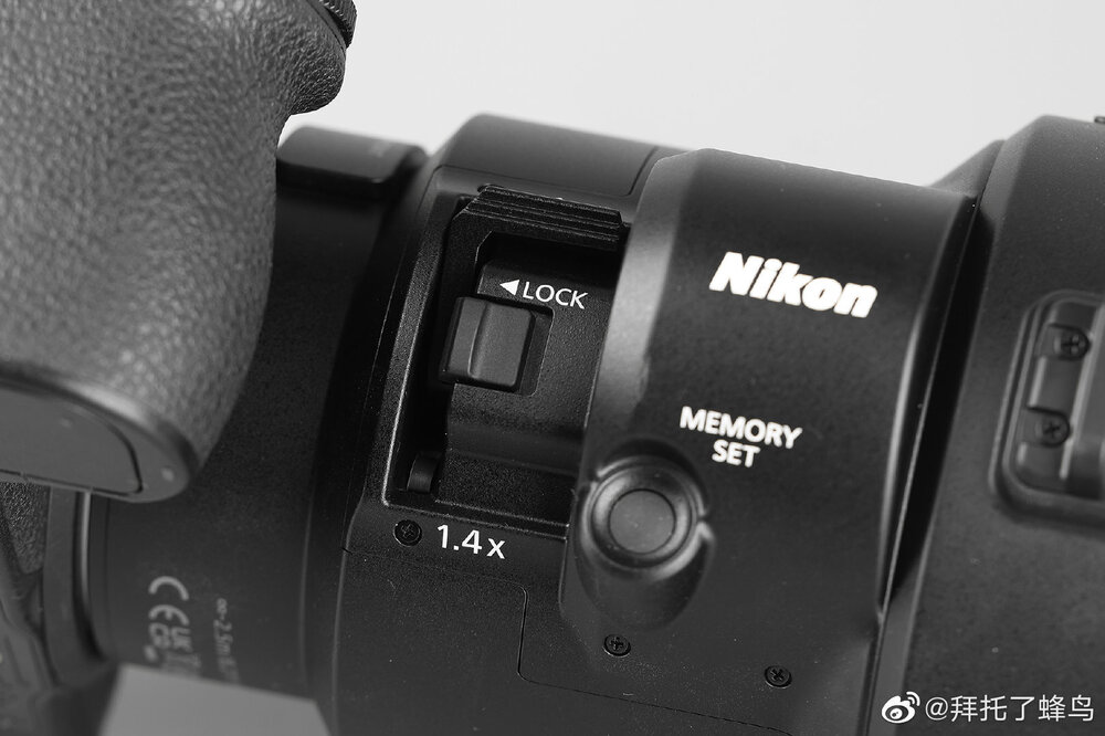 Nikon-NIKKOR-Z-400mm-f2.8-TC-VR-S-lens-12.jpg