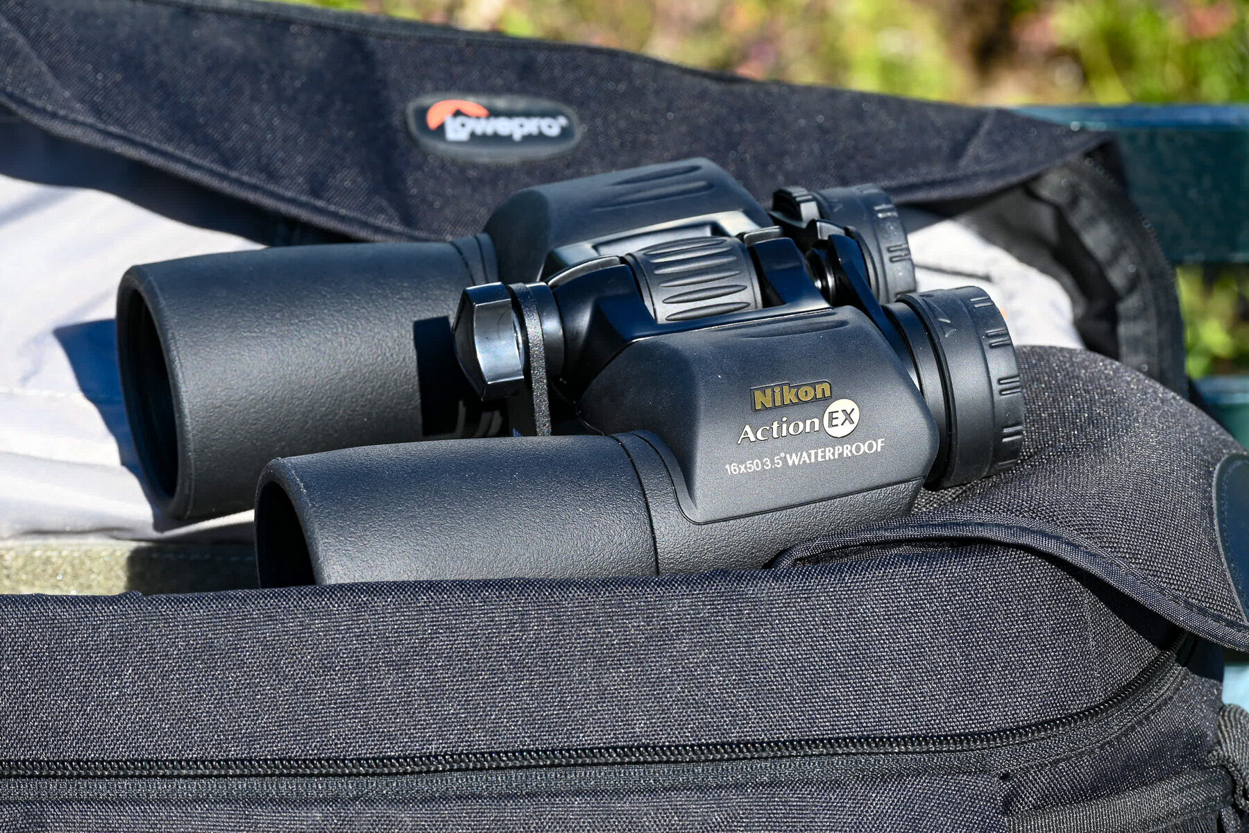 nikon action ex 16x50
