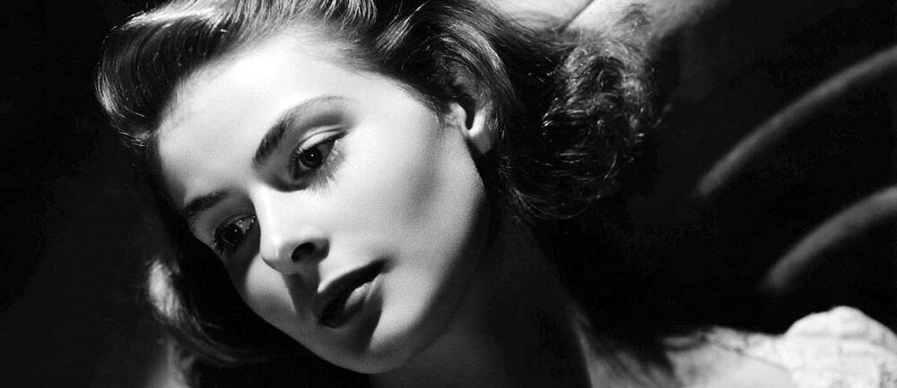 Ingrid-Bergman.thumb.jpg.1353ff462c2c477f7cfb51ae23910ef1.jpg