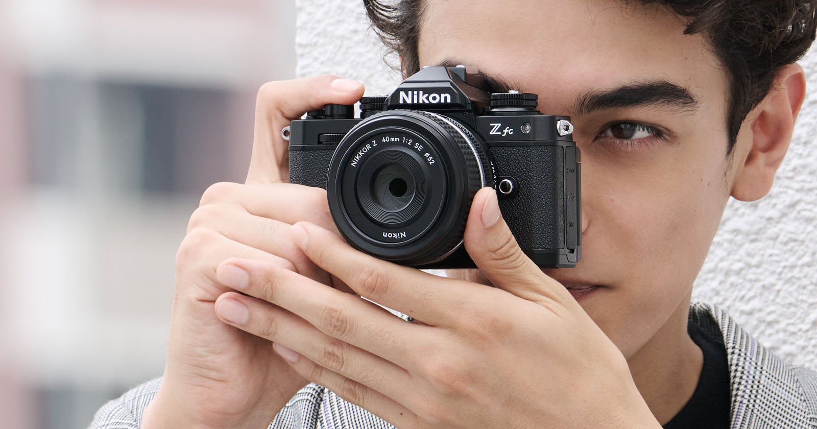 Maggiori informazioni su "Nuova Nikon Zfc Black Edition e Nikkor Z 40/2 Special Edition"