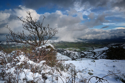 Bufera di neve in lontananza