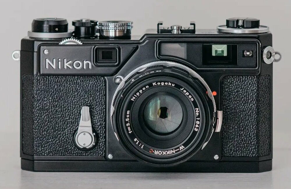 Nikon-SP-Limited-Edition-Overview-12.thumb.jpg.dcfce5a53954b53c613eb0e76572eaf4.jpg