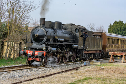 Una bella locomotiva 625