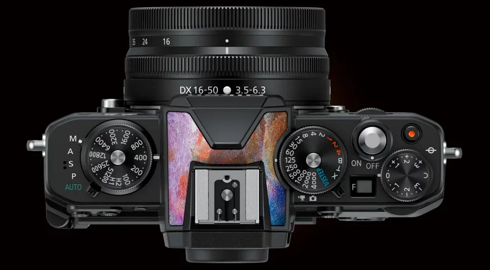 nikon-zfc-heralbony-2-1536x848.thumb.webp.06e5171538dba70bc7cd8b08b25003c9.webp
