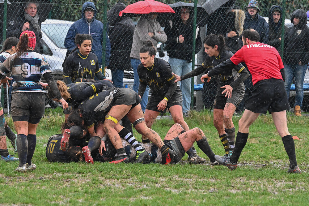 DSC_7435 rweb.jpg