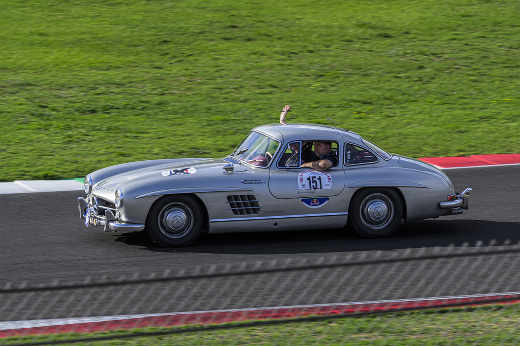 Z8B_8936.JPG