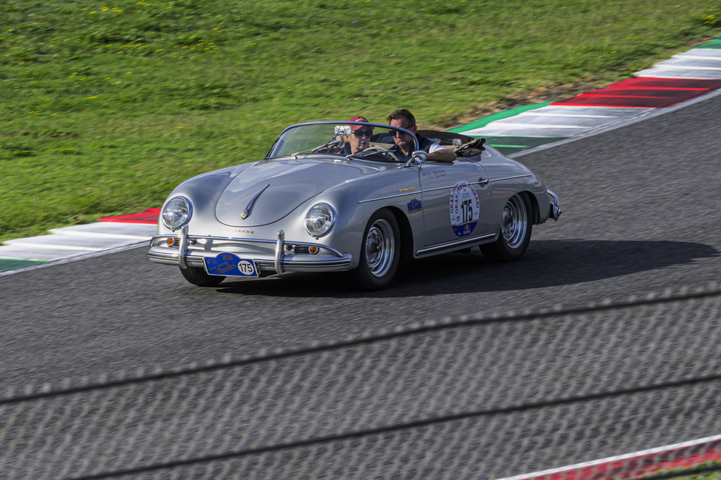 Z8B_8987.JPG